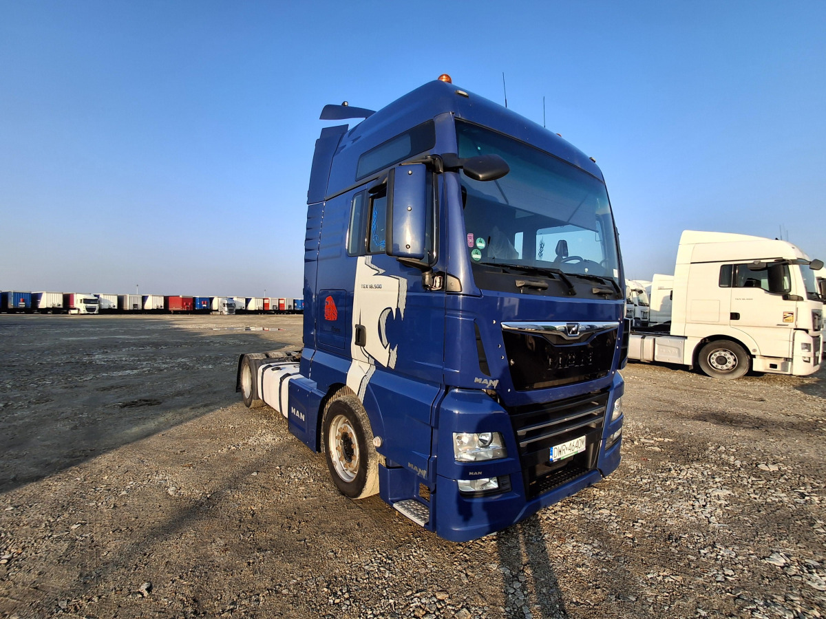 MAN TGX 18.500 CIĄGNIK SIODŁOWY - Vilcējs: foto 1 MAN TGX 18.500 CIĄGNIK SIODŁOWY - Vilcējs: foto 1
