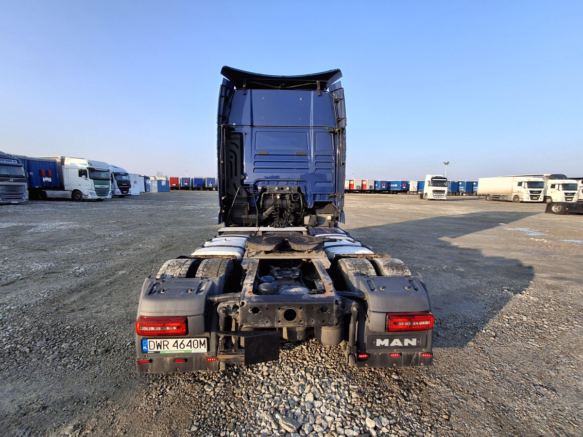 MAN TGX 18.500 CIĄGNIK SIODŁOWY - Vilcējs: foto 4 MAN TGX 18.500 CIĄGNIK SIODŁOWY - Vilcējs: foto 4