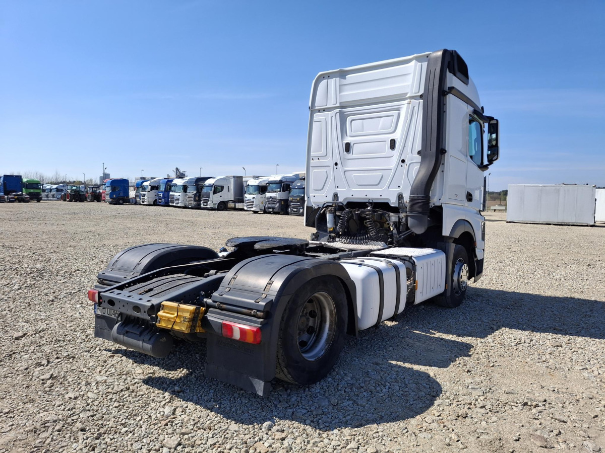MERCEDES BENZ ACTROS CIĄGNIK SIODŁOWY - Vilcējs: foto 5 MERCEDES BENZ ACTROS CIĄGNIK SIODŁOWY - Vilcējs: foto 5