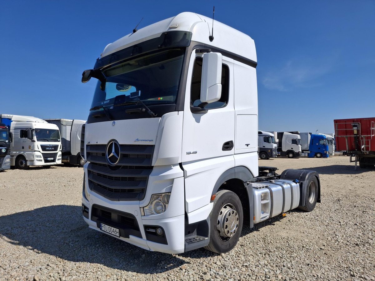 MERCEDES BENZ ACTROS CIĄGNIK SIODŁOWY - Vilcējs: foto 2 MERCEDES BENZ ACTROS CIĄGNIK SIODŁOWY - Vilcējs: foto 2