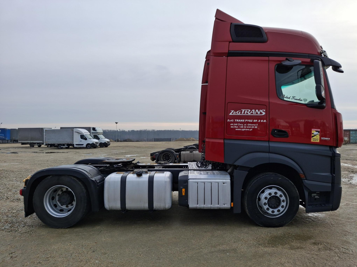 MERCEDES BENZ ACTROS CIĄGNIK SIODŁOWY - Vilcējs: foto 5 MERCEDES BENZ ACTROS CIĄGNIK SIODŁOWY - Vilcējs: foto 5
