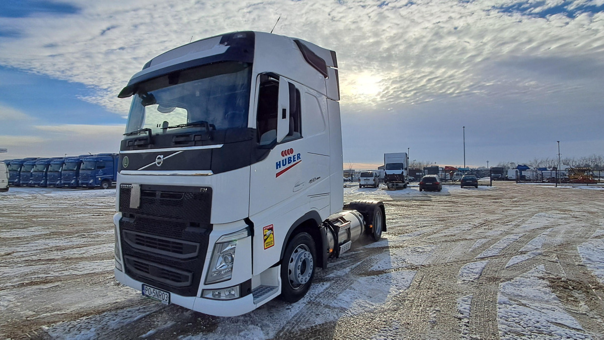 VOLVO FH 460 CIĄGNIK SIODŁOWY - Vilcējs: foto 3 VOLVO FH 460 CIĄGNIK SIODŁOWY - Vilcējs: foto 3