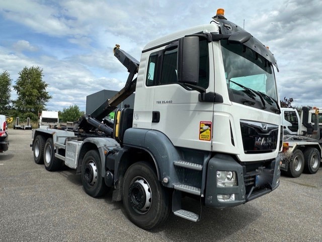 MAN TGS 35440 - Pacēlājs ar āķi: foto 2 MAN TGS 35440 - Pacēlājs ar āķi: foto 2