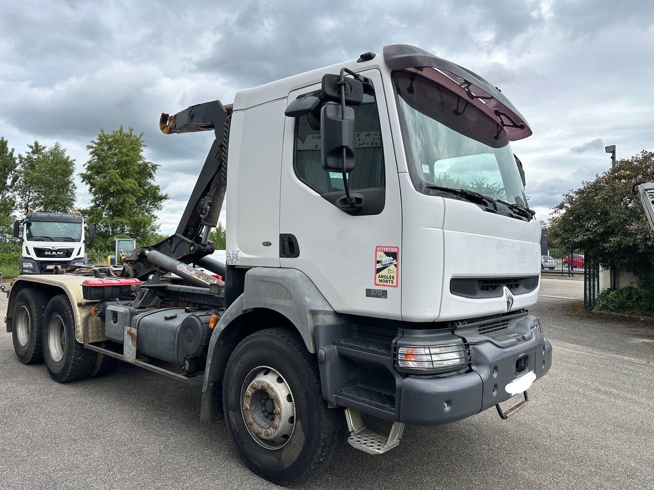 RENAULT KERAX 370 DCI - Pacēlājs ar āķi: foto 4 RENAULT KERAX 370 DCI - Pacēlājs ar āķi: foto 4