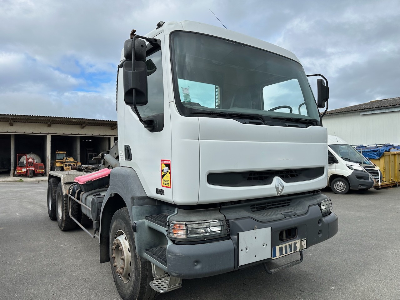 RENAULT KERAX 370 DCI - Pacēlājs ar āķi: foto 5 RENAULT KERAX 370 DCI - Pacēlājs ar āķi: foto 5