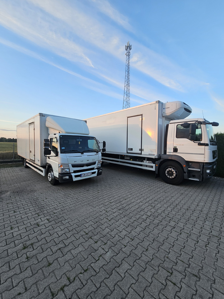 FUSO 9C18 - Izometriskais kravas automašīna: foto 4 FUSO 9C18 - Izometriskais kravas automašīna: foto 4
