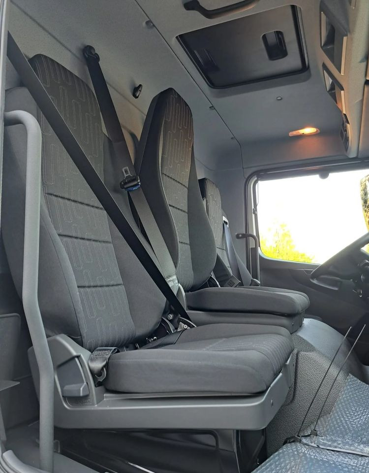 Mercedes-Benz Atego 1624 L Podwozie - Šasija kravas automašīna: foto 4 Mercedes-Benz Atego 1624 L Podwozie - Šasija kravas automašīna: foto 4