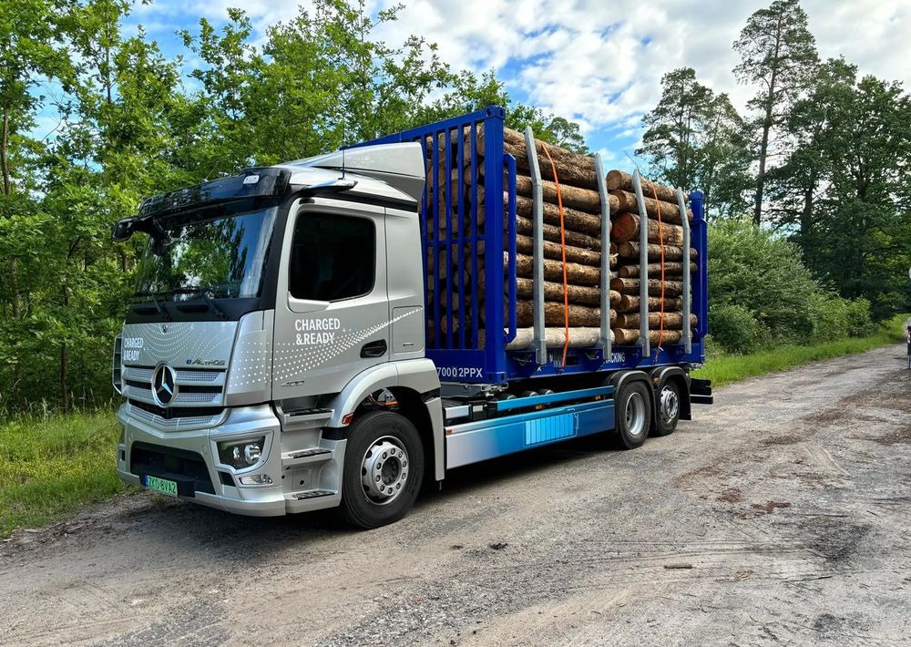 Mercedes-Benz eActros 400 6x2 BDF Elektryczny - Kokvedējs, Elektriskais kravas auto: foto 1 Mercedes-Benz eActros 400 6x2 BDF Elektryczny - Kokvedējs, Elektriskais kravas auto: foto 1