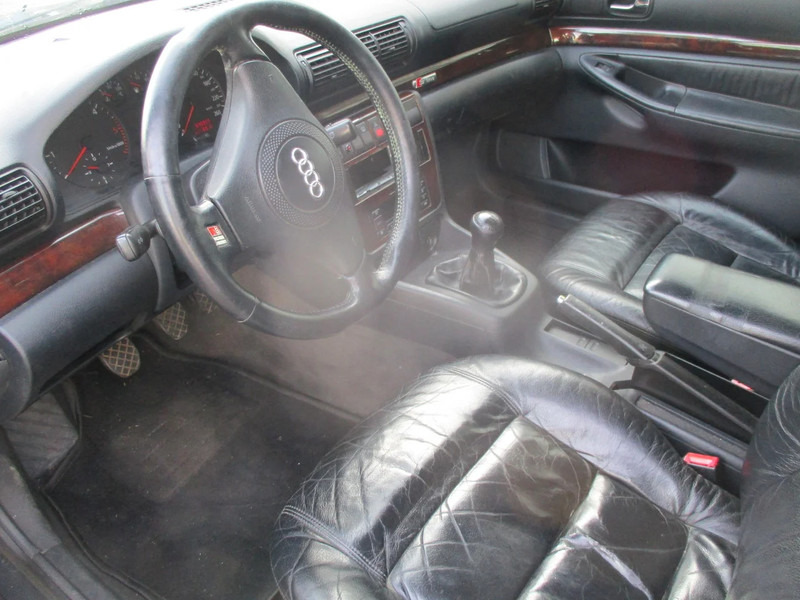 Vieglā automašīna Audi A4 Avant 1.9 tdi , S-Line , Manual , Airco , EXPORT: foto 12