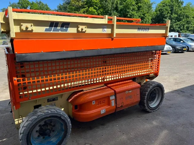 Šķērveida pacēlājs JLG M4069 , Electric Scissorlift , Missing Upper Contoller, Working NOT Tested !!: foto 8