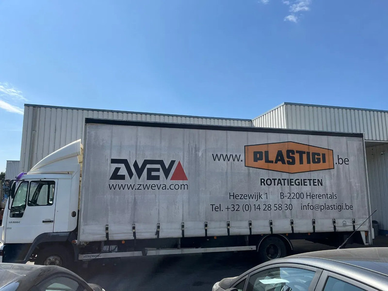 MAN LE 12 - 220C - Kravas automašīna ar tentu: foto 5 MAN LE 12 - 220C - Kravas automašīna ar tentu: foto 5
