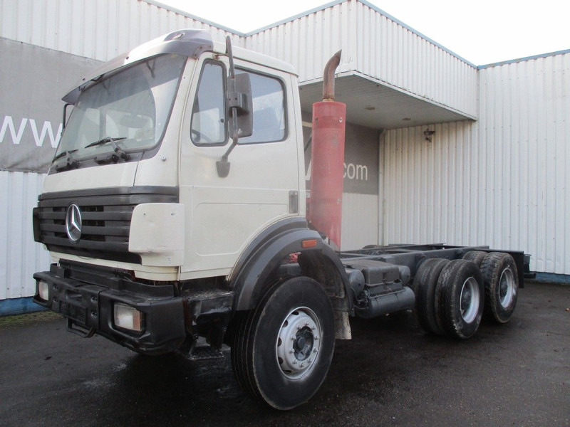 Mercedes-Benz 2538 , V8 , Manual , 6x4 , Spring suspension , Euro 2 - Šasija kravas automašīna: foto 1 Mercedes-Benz 2538 , V8 , Manual , 6x4 , Spring suspension , Euro 2 - Šasija kravas automašīna: foto 1