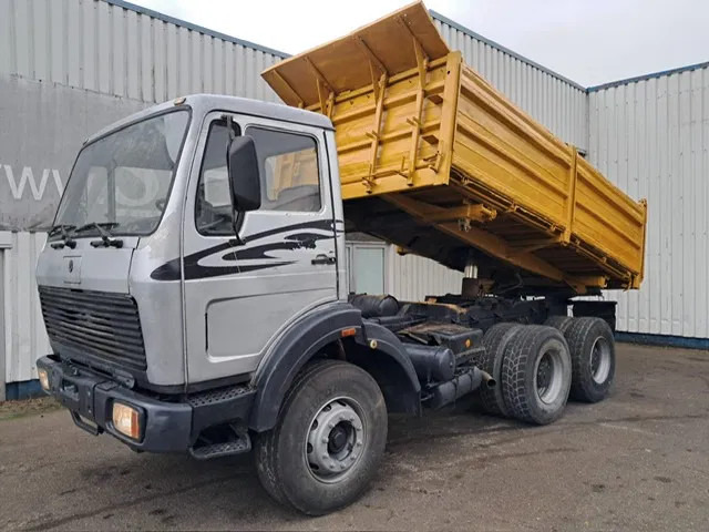 Mercedes-Benz 2628 , V8 , 6x4 , 3 Way Tipper, ZF Manual , Spring Suspension - Kravas automašīna pašizgāzējs: foto 1 Mercedes-Benz 2628 , V8 , 6x4 , 3 Way Tipper, ZF Manual , Spring Suspension - Kravas automašīna pašizgāzējs: foto 1