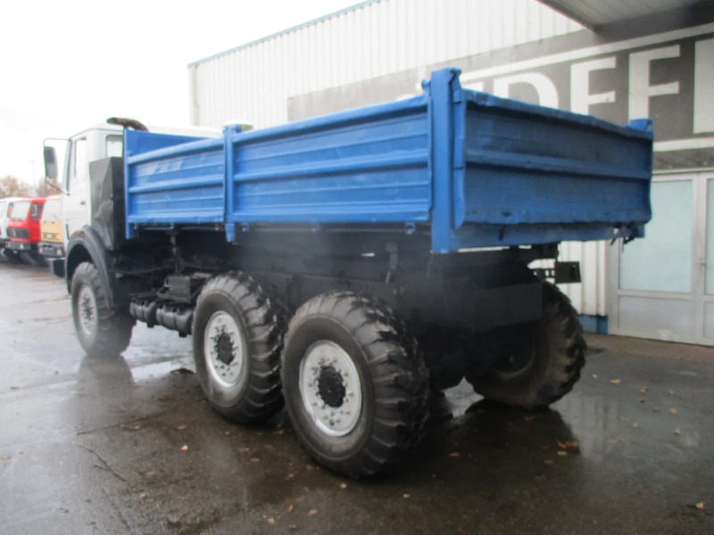 Mercedes-Benz FAP 2026 , V8 , 6x6 , ZF Manual , 3 Way tipper , Spring suspension, Ex - Kravas automašīna pašizgāzējs: foto 5 Mercedes-Benz FAP 2026 , V8 , 6x6 , ZF Manual , 3 Way tipper , Spring suspension, Ex - Kravas automašīna pašizgāzējs: foto 5
