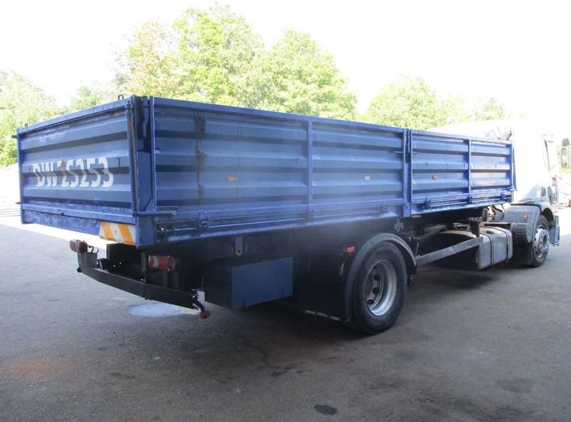 Renault Premium 260 , Manual , 2 way tipper - Kravas automašīna pašizgāzējs: foto 3 Renault Premium 260 , Manual , 2 way tipper - Kravas automašīna pašizgāzējs: foto 3