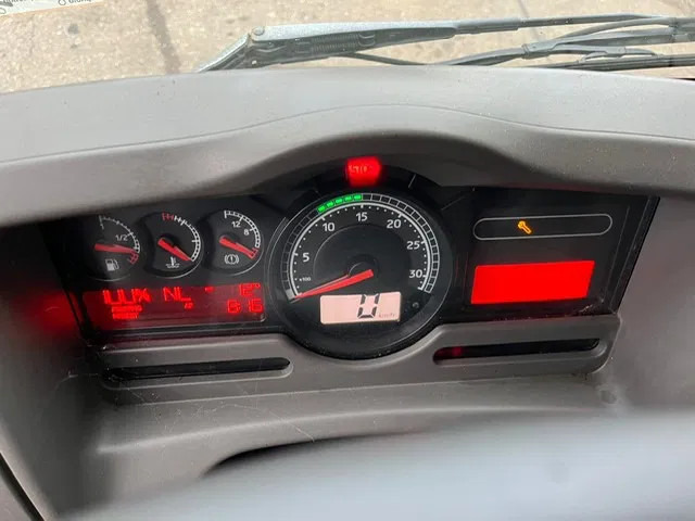 Kravas automašīna ar tentu Renault Premium 410 DXi , Manual Gearbox , Retarder , Airco: foto 15