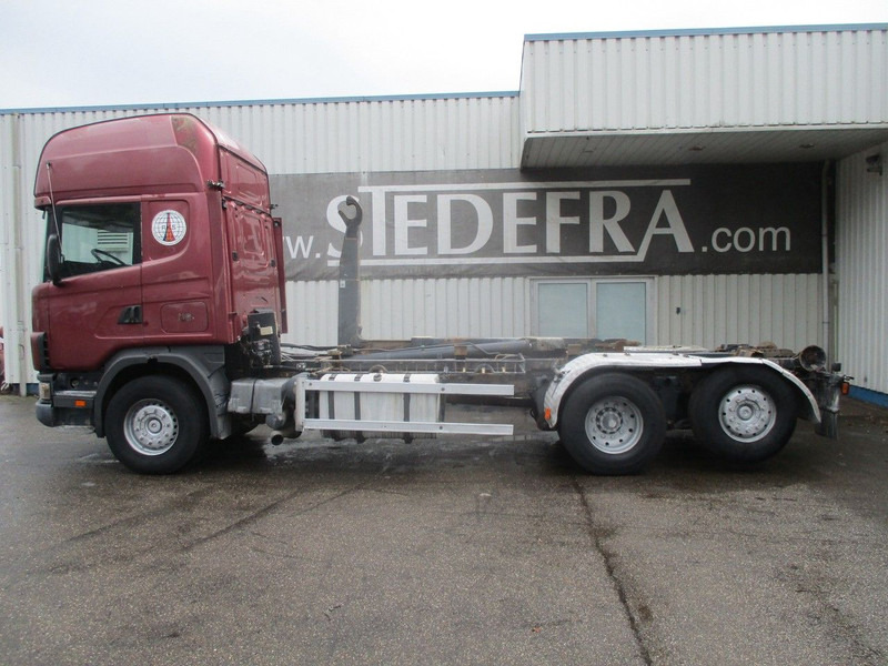 Scania R124-420 6x2 , Manual , Intarder , Airco , haakarm truck - Pacēlājs ar āķi: foto 2 Scania R124-420 6x2 , Manual , Intarder , Airco , haakarm truck - Pacēlājs ar āķi: foto 2