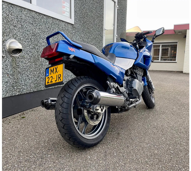 Triumph SPRINT 900 - Motocikls: foto 4 Triumph SPRINT 900 - Motocikls: foto 4