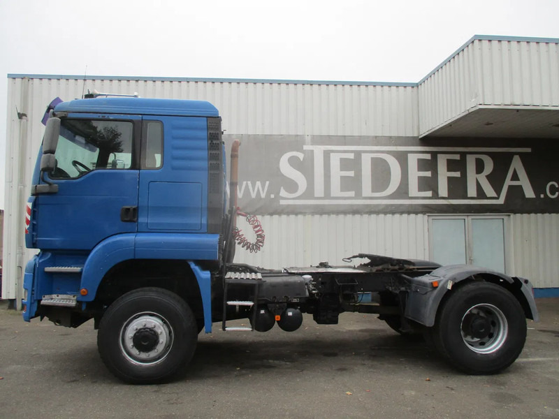 MAN TGA 18.480 /S , 4x4 , ZF Manual , Intarder , Airco - Vilcējs: foto 2 MAN TGA 18.480 /S , 4x4 , ZF Manual , Intarder , Airco - Vilcējs: foto 2