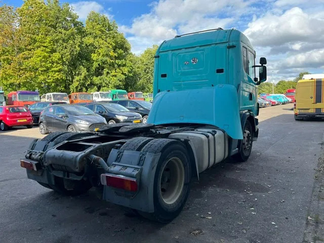 Scania R 124 L 420 , Manual Gearbox , Airco , Retarder - Vilcējs: foto 3 Scania R 124 L 420 , Manual Gearbox , Airco , Retarder - Vilcējs: foto 3