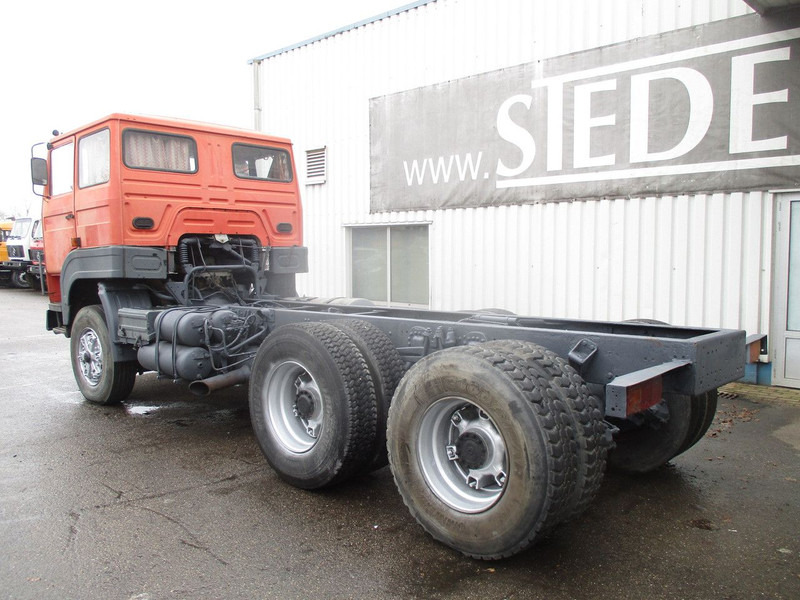 Volvo F7 , 6x4 , Manual , Euro 1 , Telma Retarder , Spring suspension - Šasija kravas automašīna: foto 5 Volvo F7 , 6x4 , Manual , Euro 1 , Telma Retarder , Spring suspension - Šasija kravas automašīna: foto 5