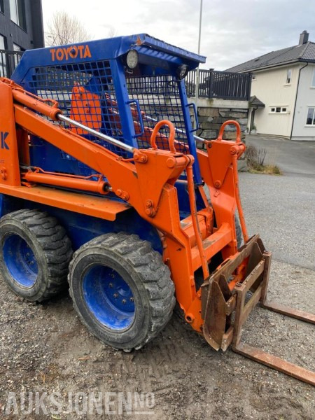 1900 Toyota SDK8 mva fri kompaktlaster - Kompaktiekrāvējs: foto 5 1900 Toyota SDK8 mva fri kompaktlaster - Kompaktiekrāvējs: foto 5