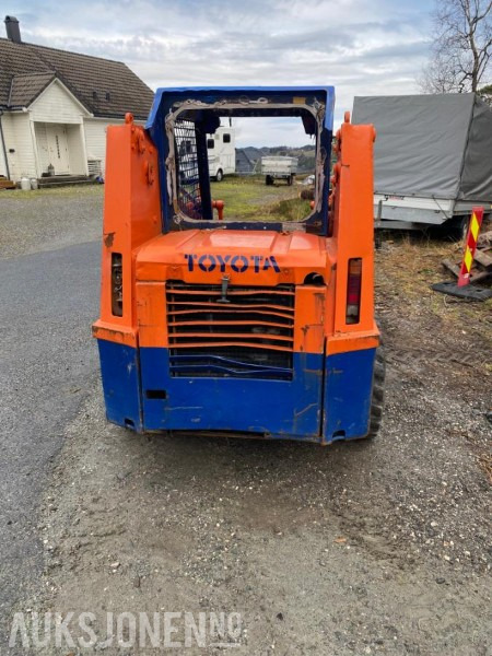 1900 Toyota SDK8 mva fri kompaktlaster - Kompaktiekrāvējs: foto 3 1900 Toyota SDK8 mva fri kompaktlaster - Kompaktiekrāvējs: foto 3