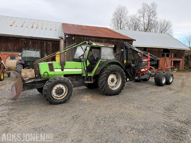 1981 Deutz DX 110A m/ tømmerhenger - Traktors: foto 1 1981 Deutz DX 110A m/ tømmerhenger - Traktors: foto 1
