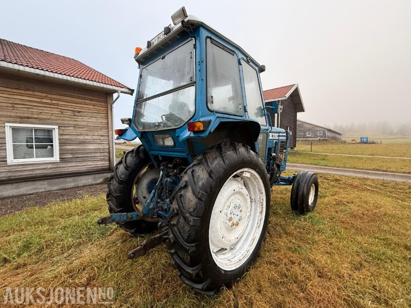 1981 Ford 6700 Turbo - Traktors: foto 5 1981 Ford 6700 Turbo - Traktors: foto 5