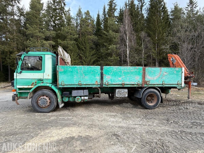 1981 Scania P82M 4X2 LS50 - Kravas auto ar manipulatoru: foto 2 1981 Scania P82M 4X2 LS50 - Kravas auto ar manipulatoru: foto 2