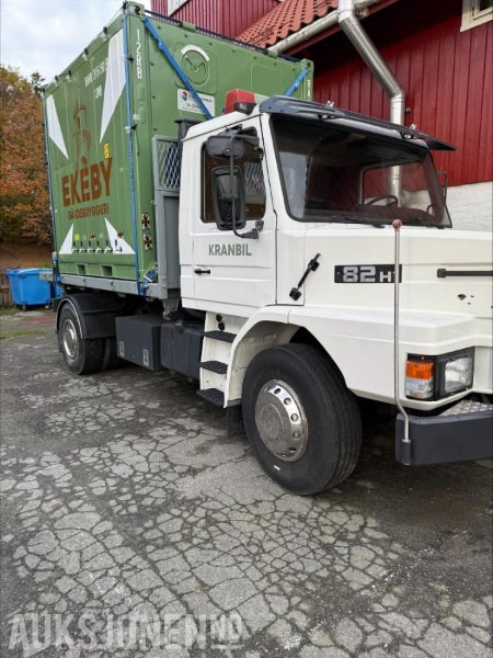 1983 Scania T82H4X2LI46 VETERAN. - Bortu kravas automašīna/ Platforma: foto 1 1983 Scania T82H4X2LI46 VETERAN. - Bortu kravas automašīna/ Platforma: foto 1