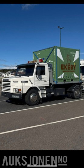 1983 Scania T82H4X2LI46 VETERAN. - Bortu kravas automašīna/ Platforma: foto 3 1983 Scania T82H4X2LI46 VETERAN. - Bortu kravas automašīna/ Platforma: foto 3