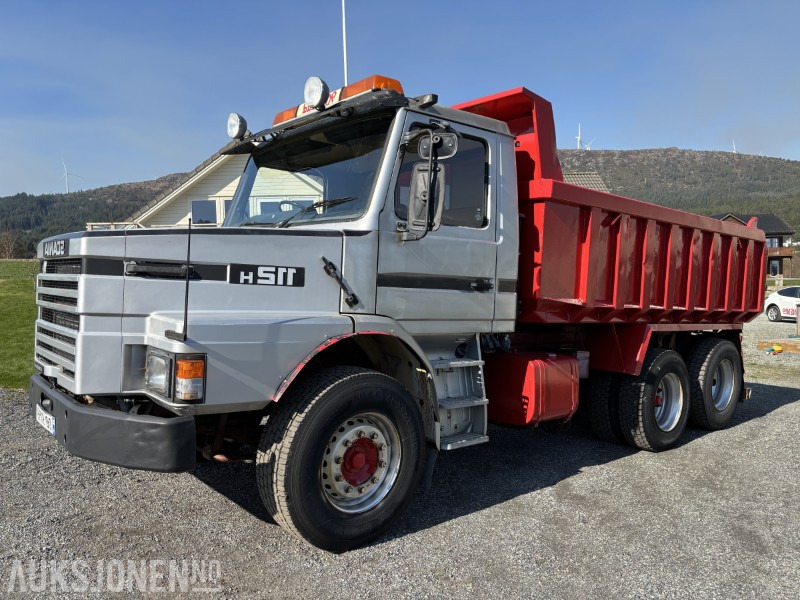 1984 Scania T112H 6X2 LC38, Veteran snutebil med tipp - Kravas automašīna pašizgāzējs: foto 1 1984 Scania T112H 6X2 LC38, Veteran snutebil med tipp - Kravas automašīna pašizgāzējs: foto 1