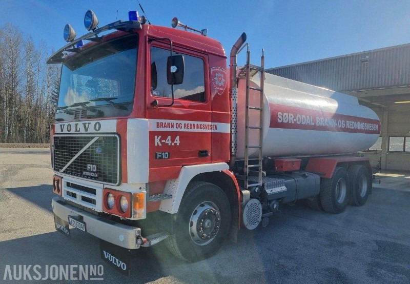 1986 Volvo F10 Brannbil - Ugunsdzēsēju mašīna: foto 1 1986 Volvo F10 Brannbil - Ugunsdzēsēju mašīna: foto 1