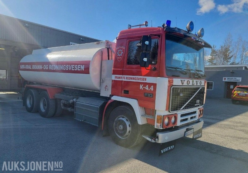 1986 Volvo F10 Brannbil - Ugunsdzēsēju mašīna: foto 3 1986 Volvo F10 Brannbil - Ugunsdzēsēju mašīna: foto 3
