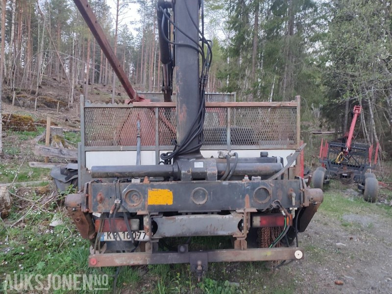 1986 Volvo FL616 4x2 Lastebil med kran Mannskapskurv Vinterdekk REPARASJONSOBJEKT - Kravas auto ar manipulatoru: foto 5 1986 Volvo FL616 4x2 Lastebil med kran Mannskapskurv Vinterdekk REPARASJONSOBJEKT - Kravas auto ar manipulatoru: foto 5