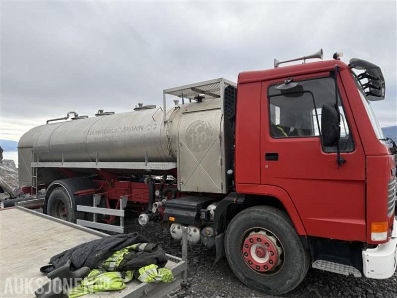 1991 Volvo fl7 tankbil - Autocisterna: foto 2 1991 Volvo fl7 tankbil - Autocisterna: foto 2