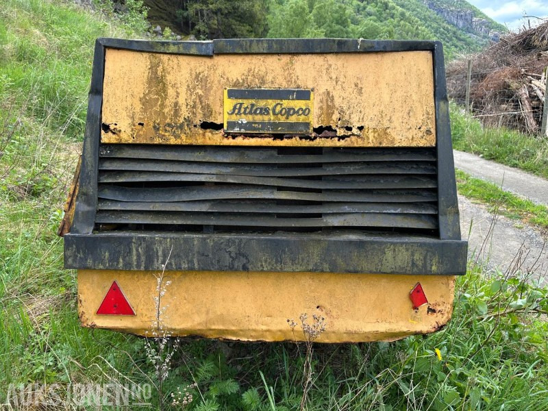 1992 Atlas Copco XASS 60 DD mobil luftkompressor - Celtniecības maisītājs: foto 4 1992 Atlas Copco XASS 60 DD mobil luftkompressor - Celtniecības maisītājs: foto 4