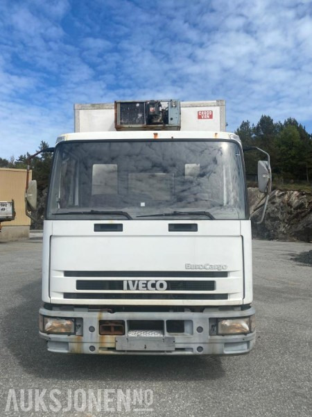 1994 Iveco Eurocargo - Kravas automašīna ar slēgto virsbūvi: foto 5 1994 Iveco Eurocargo - Kravas automašīna ar slēgto virsbūvi: foto 5