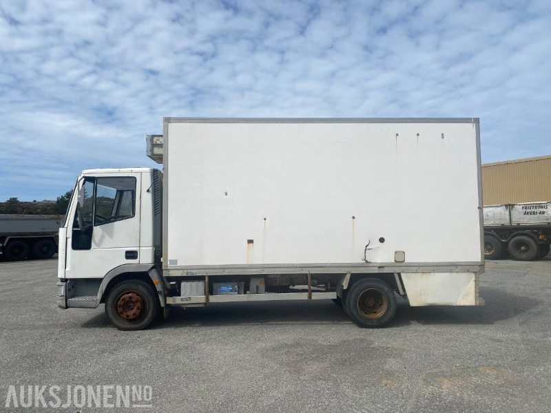 1994 Iveco Eurocargo - Kravas automašīna ar slēgto virsbūvi: foto 2 1994 Iveco Eurocargo - Kravas automašīna ar slēgto virsbūvi: foto 2