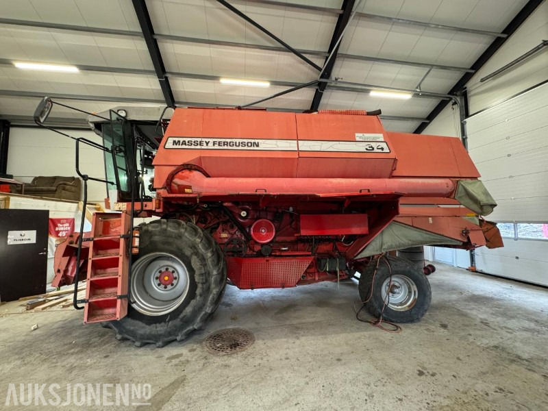 1996 Massey Ferguson MF 34 skurtresker - Labības kombains: foto 2 1996 Massey Ferguson MF 34 skurtresker - Labības kombains: foto 2
