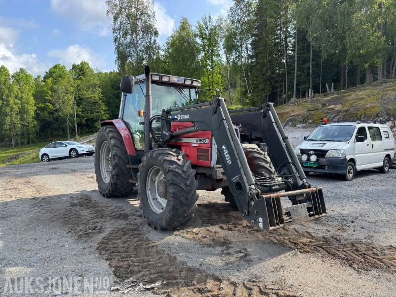 1998 Massey Ferguson 6180 Traktor med frontlaster og vendegir - Traktors: foto 4 1998 Massey Ferguson 6180 Traktor med frontlaster og vendegir - Traktors: foto 4