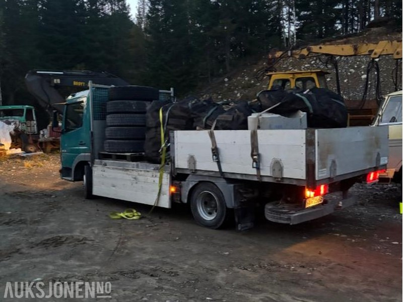 1998 Mercedes-Benz Atego 815/36 - Bortu kravas automašīna/ Platforma: foto 4 1998 Mercedes-Benz Atego 815/36 - Bortu kravas automašīna/ Platforma: foto 4