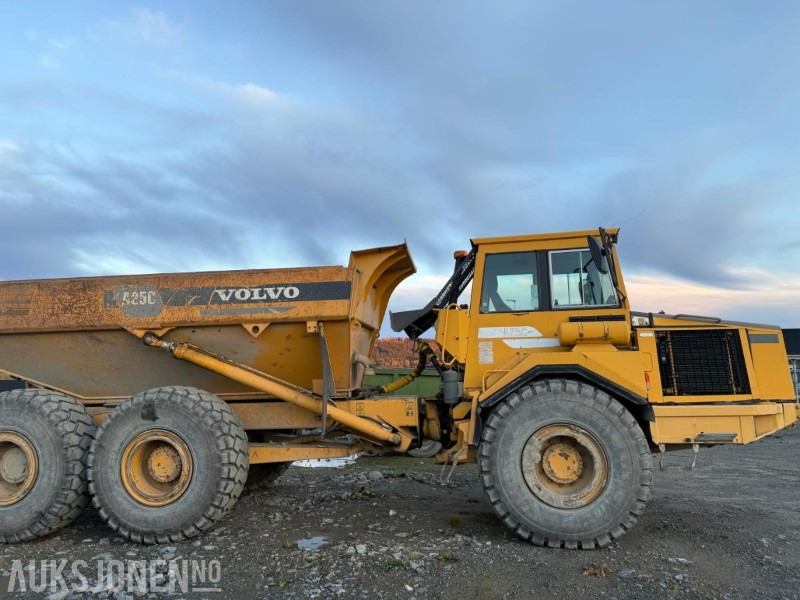 1998 Volvo Dumper A25C - Bezceļu pašizgāzējs: foto 4 1998 Volvo Dumper A25C - Bezceļu pašizgāzējs: foto 4