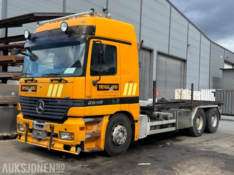 1999 Mercedes-Benz 2648 L/45 lastebil / RecoDrive / Rep.objekt - Šasija kravas automašīna: foto 1 1999 Mercedes-Benz 2648 L/45 lastebil / RecoDrive / Rep.objekt - Šasija kravas automašīna: foto 1