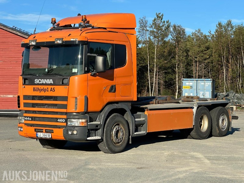 2000 Scania R 144 - 460 Krokbil - Pacēlājs ar āķi: foto 1 2000 Scania R 144 - 460 Krokbil - Pacēlājs ar āķi: foto 1