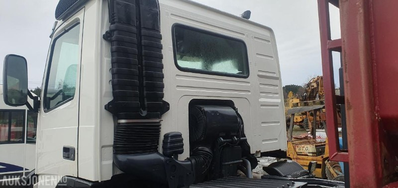 2000 Volvo FM-12 MED KASSE OG MASKINFLAK - Pacēlājs ar āķi: foto 5 2000 Volvo FM-12 MED KASSE OG MASKINFLAK - Pacēlājs ar āķi: foto 5