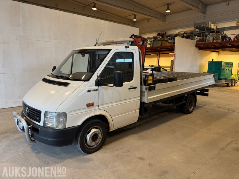 2002 Volkswagen LT46 planbil med Palfinger PC2300 kran - Kravas auto ar manipulatoru: foto 1 2002 Volkswagen LT46 planbil med Palfinger PC2300 kran - Kravas auto ar manipulatoru: foto 1