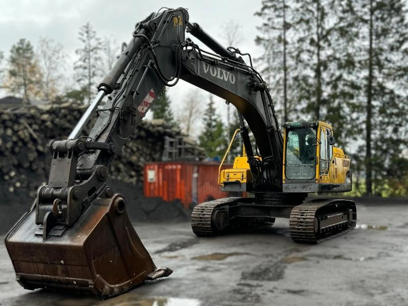 2002 Volvo EC360 B LC - Ekskavators: foto 1 2002 Volvo EC360 B LC - Ekskavators: foto 1