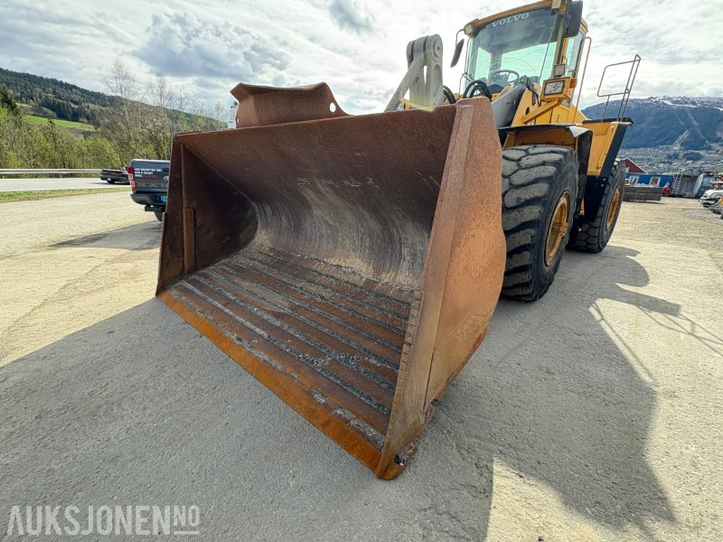 2002 Volvo L150E - 15 177 motortimer - leveres med ny sertifisering - Riteņu iekrāvējs: foto 5 2002 Volvo L150E - 15 177 motortimer - leveres med ny sertifisering - Riteņu iekrāvējs: foto 5
